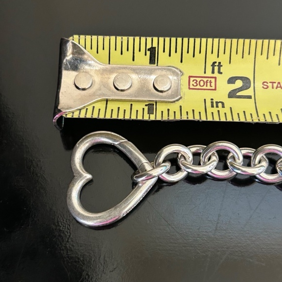 Tiffany & Co Heart Clasp Choker/Necklace. NWOT. Size 6 1/2 inches. RETIRED - Picture 7 of 7